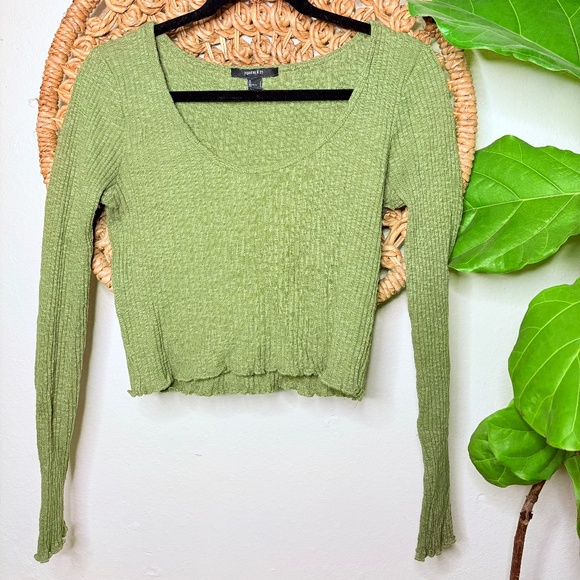 *CROPPED* Green Long Sleeve ~ forever 21 ~ L - Picture 1 of 2